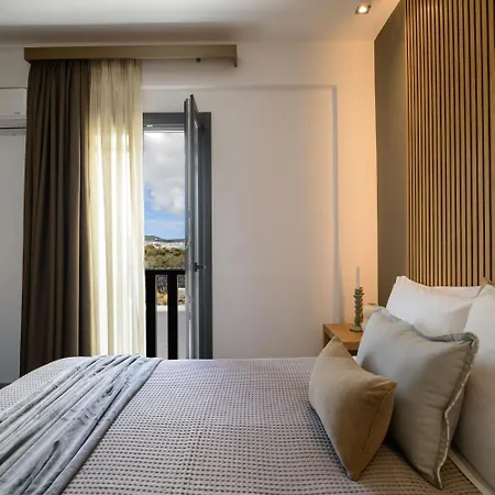 Penny's House New Luxe Jacuzzi 400m From Sea Playa de Perivolos