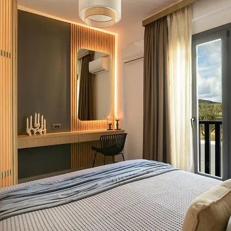 Penny's House New Luxe Jacuzzi 400m From Sea Playa de Perivolos
